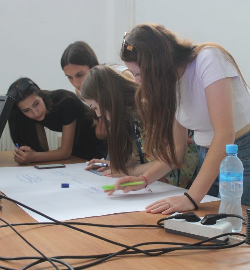 447899318_440109962110003_8758979301261133047_n